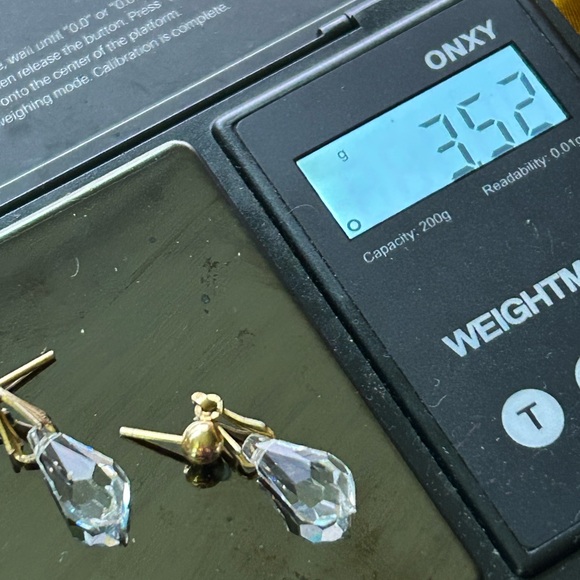 Vintage Faceted Crystal Pendulum Pierced Earrings with Gold Accents Dangle Drop - Picture 8 of 8